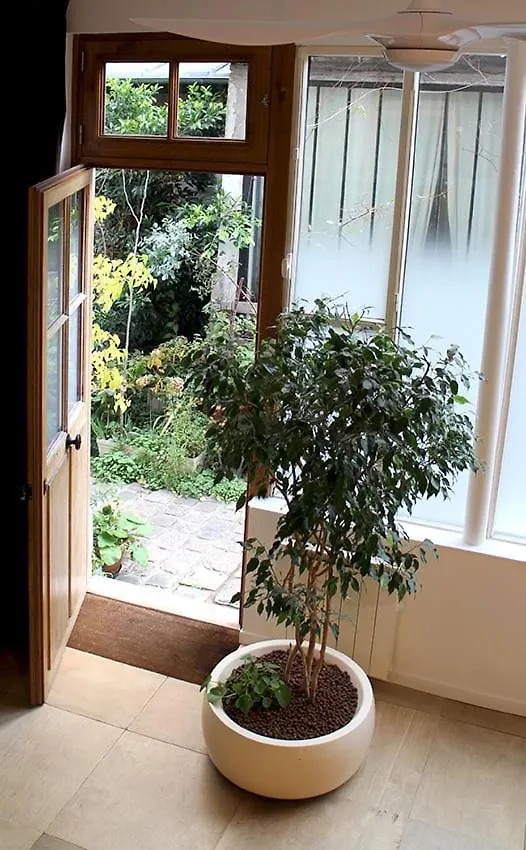L'Atelier D'Artiste Apartment Paris 0*,